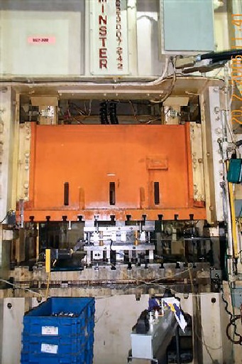 300 Ton MINSTER,MODEL SC2-300,45-90 SPM,6 STROKE,24 COE SERVO FEED, 1964