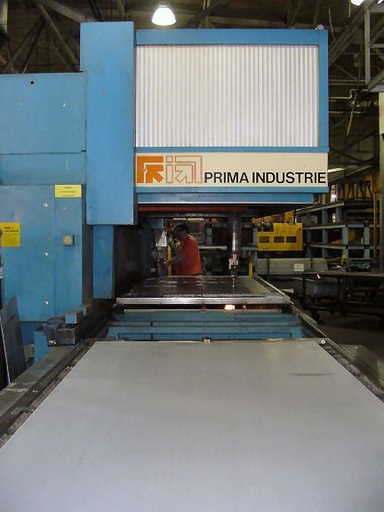 PRIMA RAPIDO PRC 2200,5 AXIS, 2- 60 X 120 TABLES, 2400 WATTS,1/4 STEEL, 1996