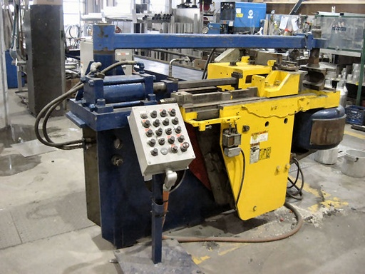 6 PINES 4,6 OD X .250 WALL,15 HP,MANDREL EXTRACTOR, PRESSURE DIE ASSIST, 1969