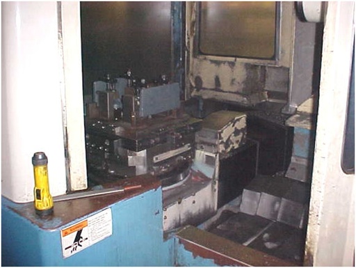 27.95 X, 25.59 Y, 25.59 Z, MAZAK H-500/50,40ATC,50 TPR,5000 RPM,M-32 CNC, 1989