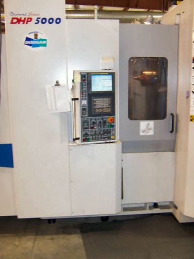 33.4 X, 27.6 Y, 29.5 Z,DAEWOO DHP-5000,FANUC 18iM,14,000 RPM,60 ATC,40 TPR,2005