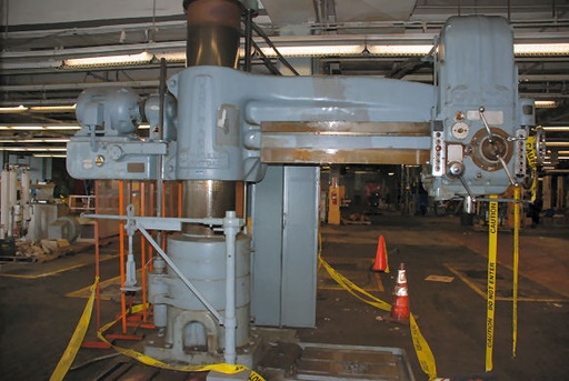 6' x 17 , CARLTON MODEL 3A,1200 RPM,#5 MORSE TAPER,20 HP,SPINDLE TRAVEL 18