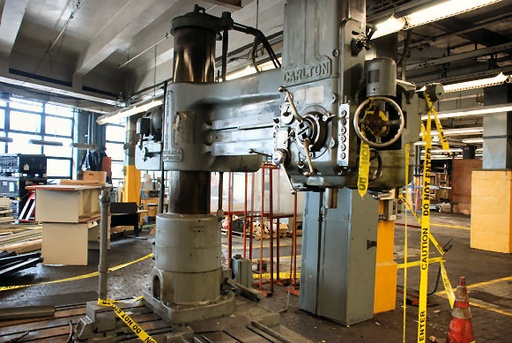 6' x 17 , CARLTON MODEL 3A,1200 RPM,#5 MORSE TAPER,20 HP,SPINDLE TRAVEL 18