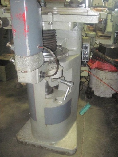 14 J & L No. PC14A,6 x 25 1/2 table, 31.25 power lens, power table
