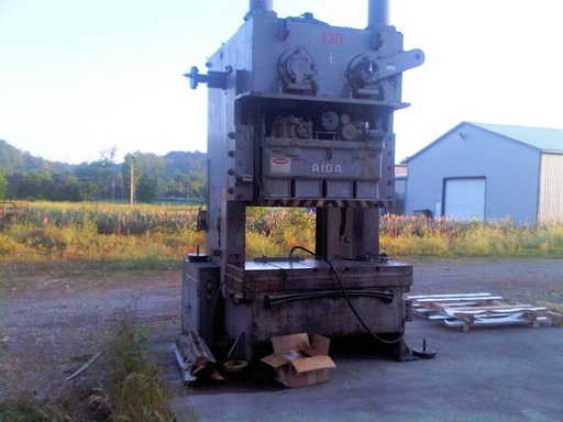 121 Ton, AIDA 7 Str,56 x 20 SLIDE AREA, BOLSTER,3.54 HEIGHT ADJUSTMENT