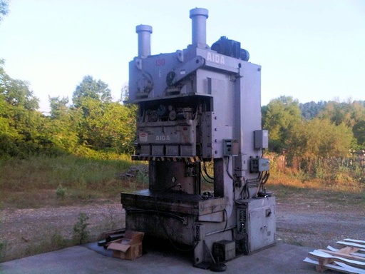 121 Ton, AIDA 7 Str,56 x 20 SLIDE AREA, BOLSTER,3.54 HEIGHT ADJUSTMENT