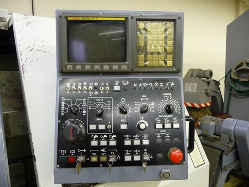 LEADWELL T-7, FANUC OT, 8 Chk, 2 ,4500 rpm,12 tool turret,20.4 swing, 2004