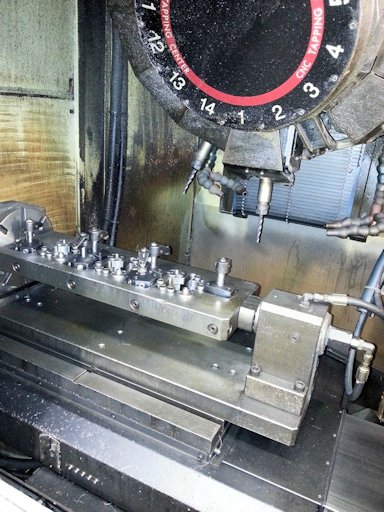 27.5 X, 14.17 Y, 12.6 Z, BROTHER TC-S2B,CNC/CRT,10000 RPM,INDEXER,RIGID, 2003
