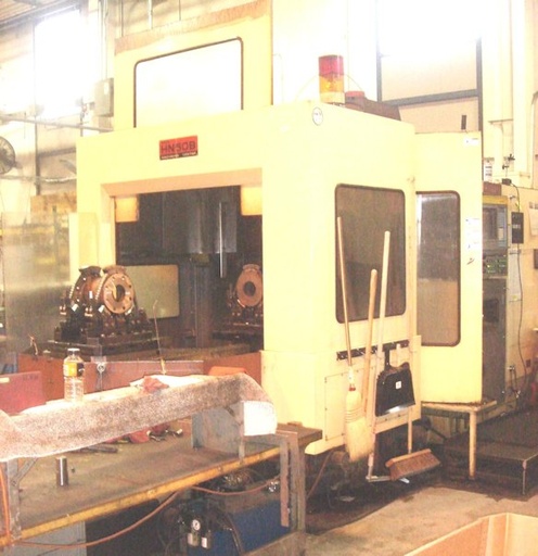 31.5 X, 27.5 Y, 22.8 Z, NIIGATA HN50C, 2 19.7 pallets,5000 rpm, 60 ATC, 1994