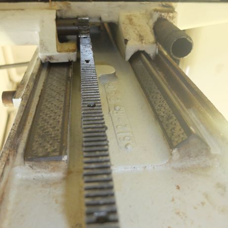 6 x 12 HARIG HAND FEED,1.5 HP,MAGNETIC CHUCK, 1990