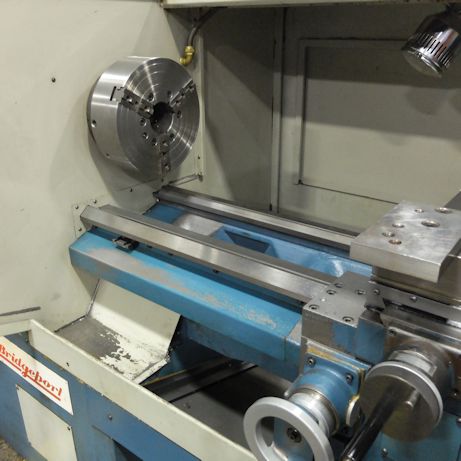 20 x 40 , BRIDGEPORT ROMI EZPATH II,4000 RPM,2.5 BORE,12 CHK,CNC/MANUAL 1997