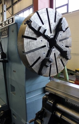 34 1/2 x 130 cc, LEBLOND 4025 NK,TAILSTOCK, 38 CHUCK,25 HP, 1961