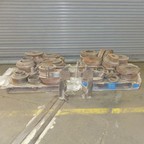 4 x 3 1/2 x 5/8 BUFFALO FORGE,HORIZONTAL,MODEL 2HPB,VARIABLE SPEED,TOOLING
