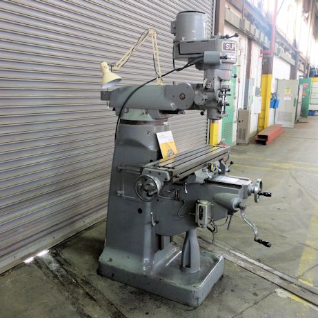 YCM 1 1/2 VA SUPERMAX,9 x 42 TABLE,29 X,12 Y,16 KNEE,5 QUILL,2720 RPM, R-8 TPR