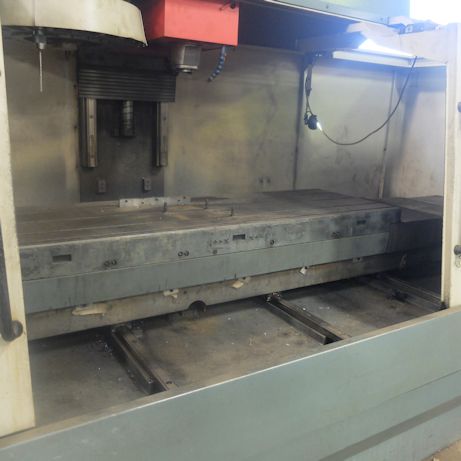 80 X, 30 Y, 32 Z, CINCINNATI 2000,FANUC 18I CNC,15 HP,8000 RPM, 21 ATC, 1999