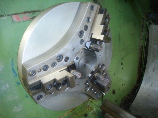 40 x 120 , GURUTZPE A1000,FANUC OT CNC/CRT,2 STEADIES, 2 TURRETS, 54 HP, 1988