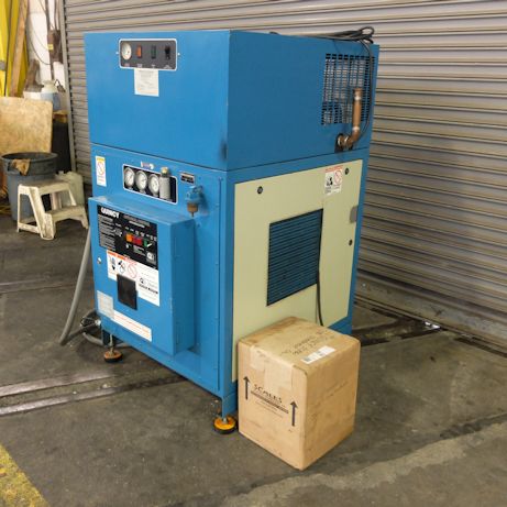 39 CFM, 175 PSI, QUINCY, No. QMB-T, 10 HP, BUILT IN DRYER, AUTO DIAL CONT.,2004