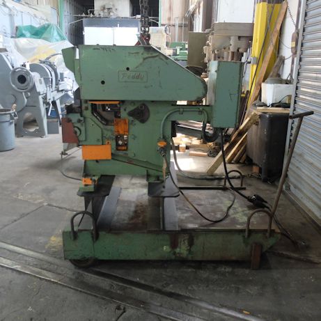 38 TON PEDDINGHAUS,9/16 IN 3/8,1 1/4 IN 3/16,FLAT SHEAR 4 X3.8 1978,