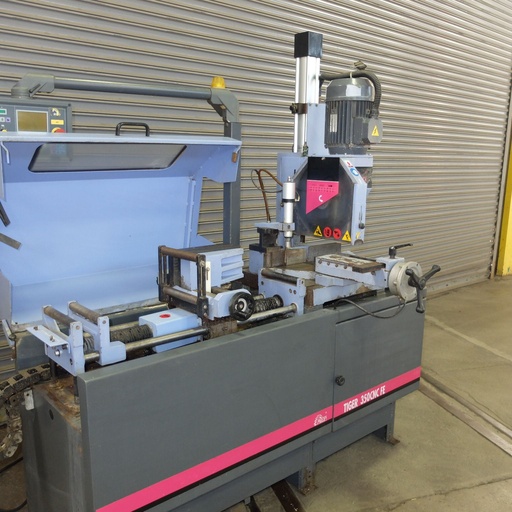 13 3/4 DAKE MEP TIGER,90 DEG ROUND-4 1/2 , SQ 3 3/4 ,RECT.-7' 3 3/4 , 1996