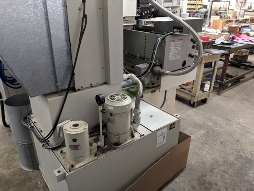MITSUBISHI V25F, 35 Amp,13.8 x 19.6 tble,9.8 x,7.8 y,9.8 z,3 ATC, 2000 & 1997