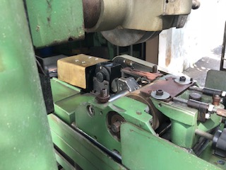 MODEL C, UNISON DEDTRU,10 REGULATING ROLL, 6 3/4 CROSS TRAVEL,6 X18 TABLE,1981