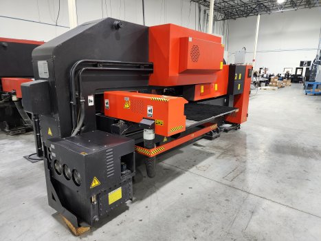 20 Ton, AMADA PEGA 255, FANUC 18P,31 STATION,3 AI, 2002